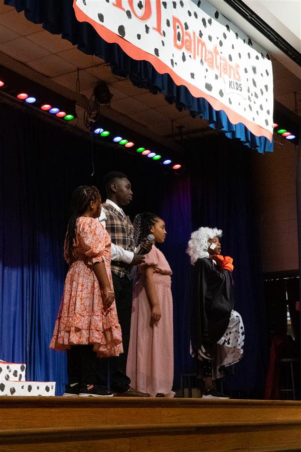 HIGHLAND PARK ELEMENTARY SCHOOL PLAY \