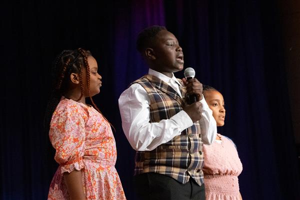 HIGHLAND PARK ELEMENTARY SCHOOL PLAY \