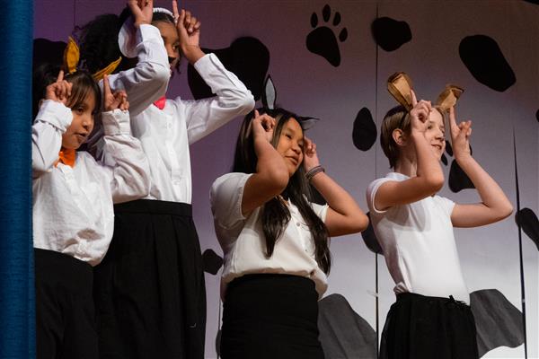 HIGHLAND PARK ELEMENTARY SCHOOL PLAY \