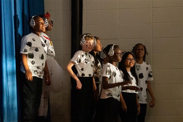 HIGHLAND PARK ELEMENTARY SCHOOL PLAY \