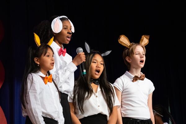 HIGHLAND PARK ELEMENTARY SCHOOL PLAY \
