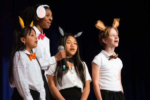 HIGHLAND PARK ELEMENTARY SCHOOL PLAY \