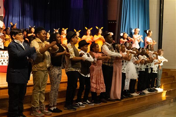 HIGHLAND PARK ELEMENTARY SCHOOL PLAY \